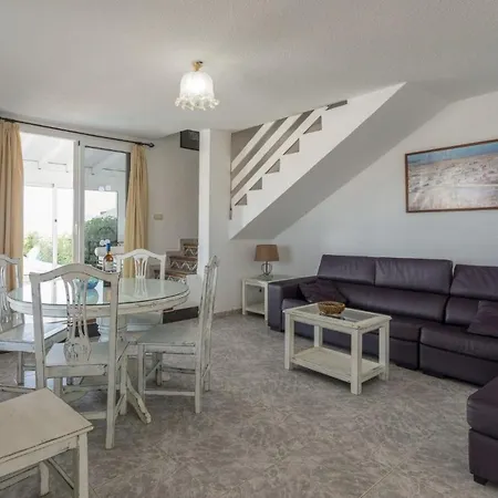 Villa Remos Ocho